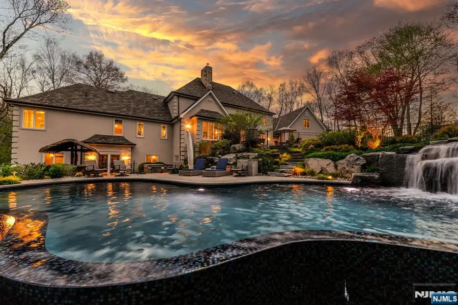 9 Pennbrook Court, Montville, NJ 07005 - #3