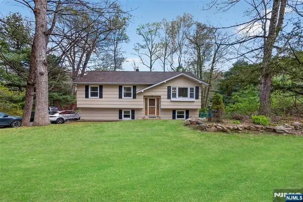 541 Rockaway Valley Road, Boonton Township, NJ 07005