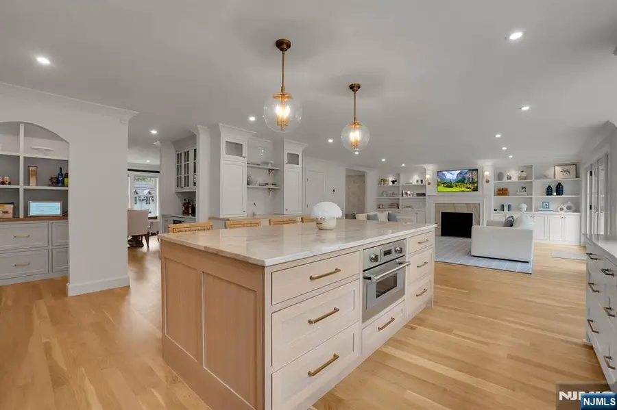331 Wastena Terrace, Ridgewood, NJ 07450 - #2