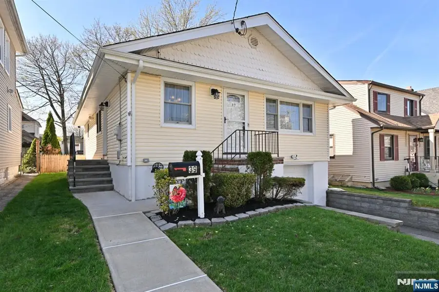 39 Niagara Street, Dumont, NJ 07628 - #2