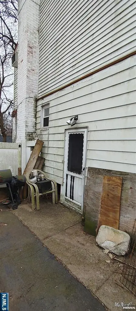 Address Withheld By Seller, Teaneck, NJ 07666 - #3