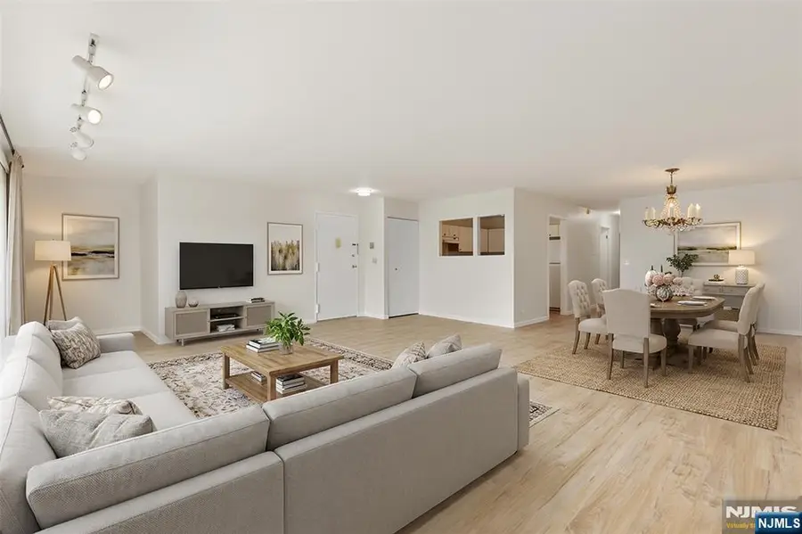 1150 River Road 4H, Edgewater, NJ 07020 - #3