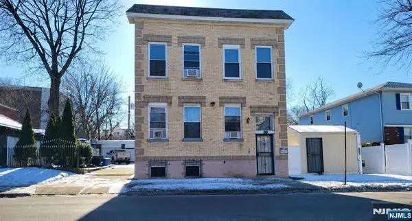 89 Tremont Avenue, East Orange, NJ 07018