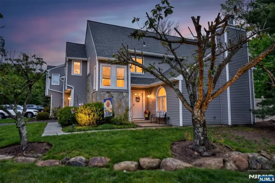 9 Braemar Drive, White Meadow Lake, NJ 07866 - #2