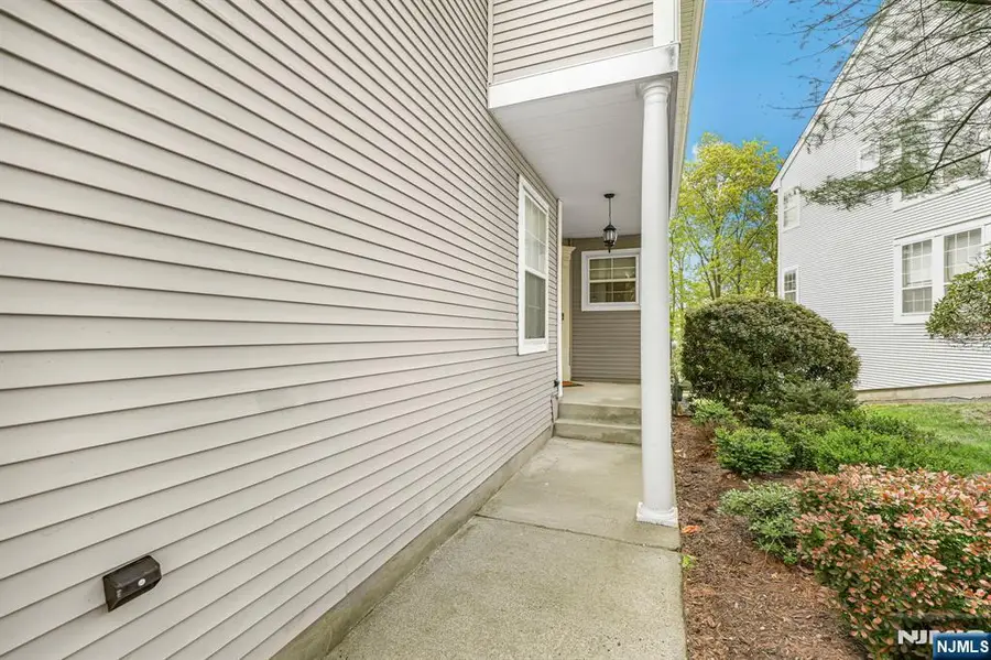 110 Warbler Drive, Wayne, NJ 07470 - #3