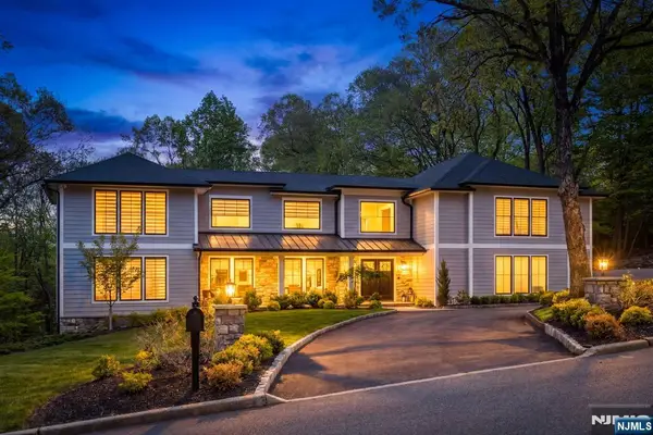 315 Freemans Lane, Franklin Lakes, NJ 07417