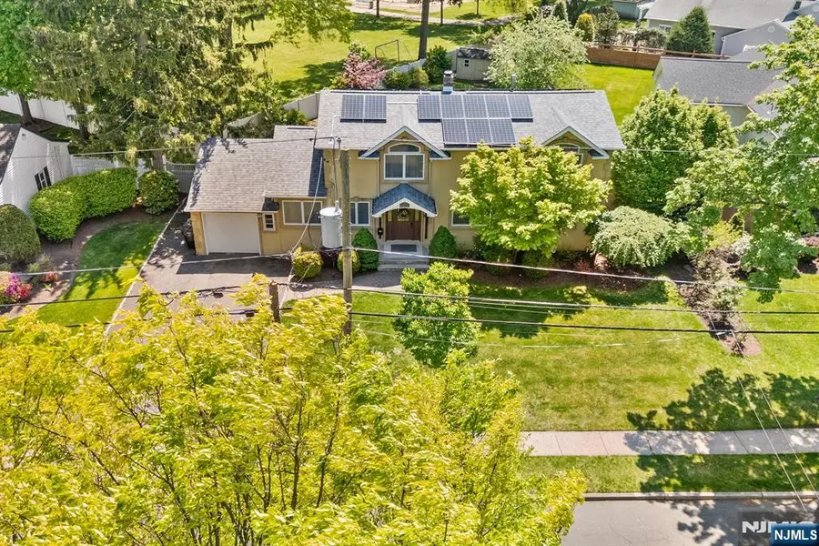 124 Crain Road, Paramus, NJ 07652 - #2