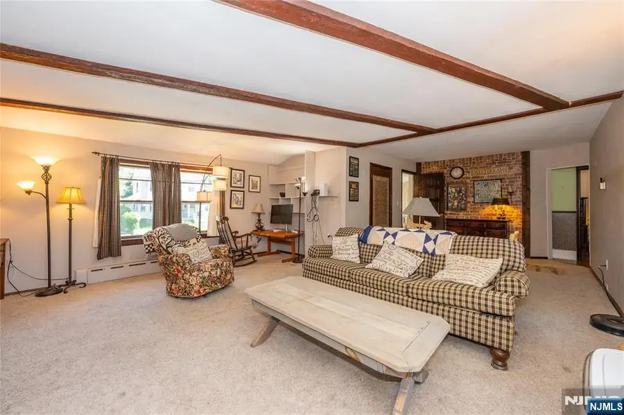 12 Elmwood Terrace, West Caldwell, NJ 07006 - #3