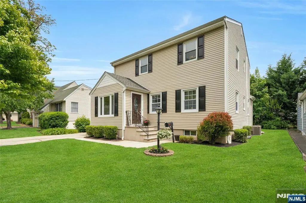 15 Oak Place, Hawthorne, NJ 07506 - #1