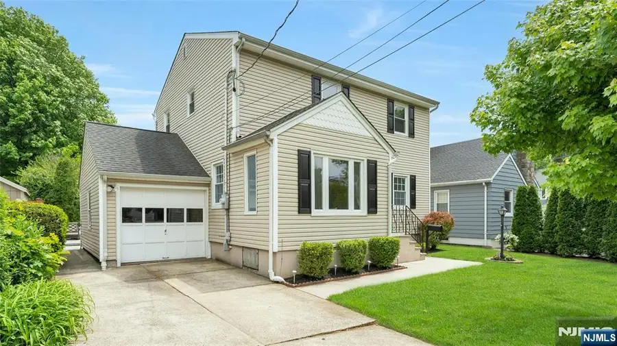 15 Oak Place, Hawthorne, NJ 07506 - #3