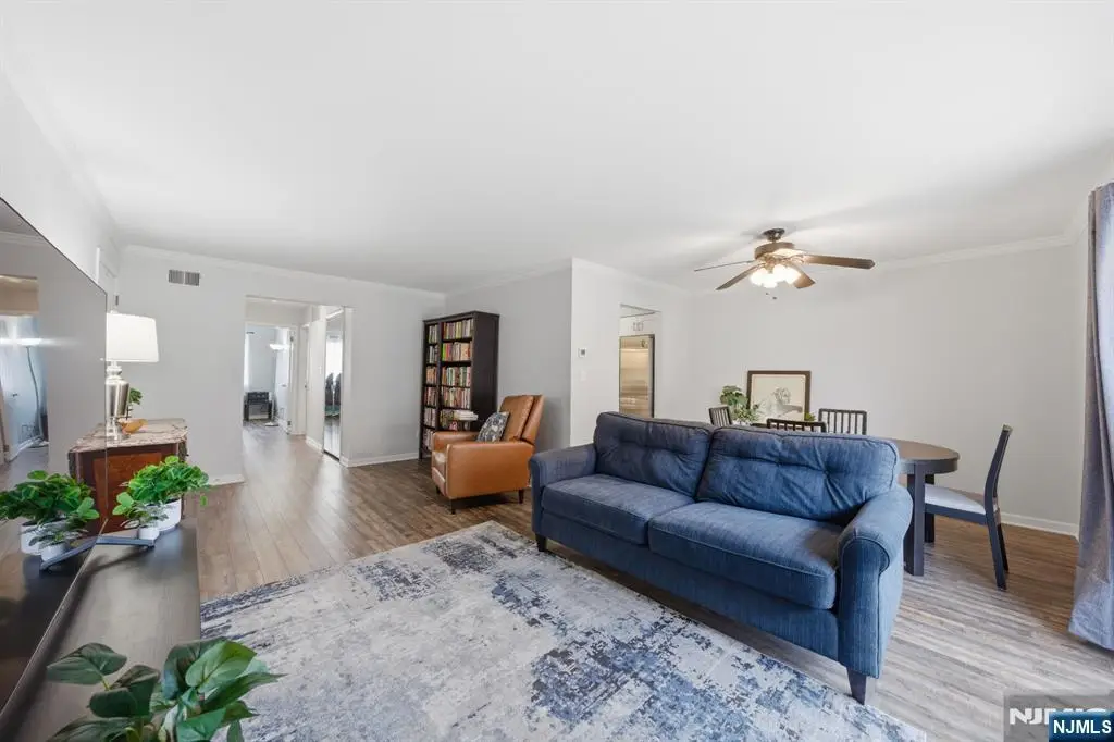 825 Riverside Avenue 203, Lyndhurst, NJ 07071 - #1