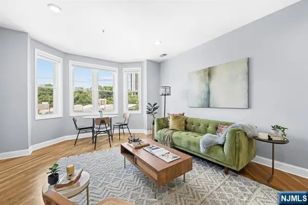 915 Madison Street 5E, Hoboken, NJ 07030