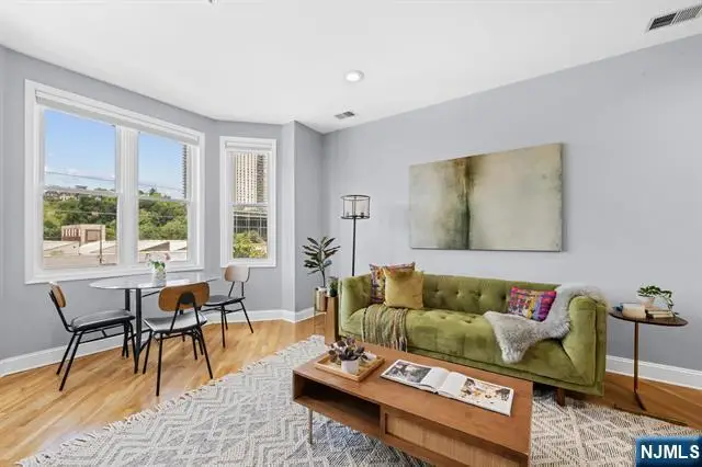 915 Madison Street 5E, Hoboken, NJ 07030 - #3