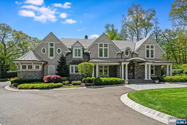 555 Miller Court, Wyckoff, NJ 07481