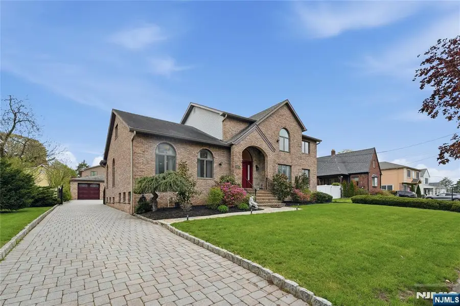 26 Madison Avenue, Hasbrouck Heights, NJ 07604 - #3