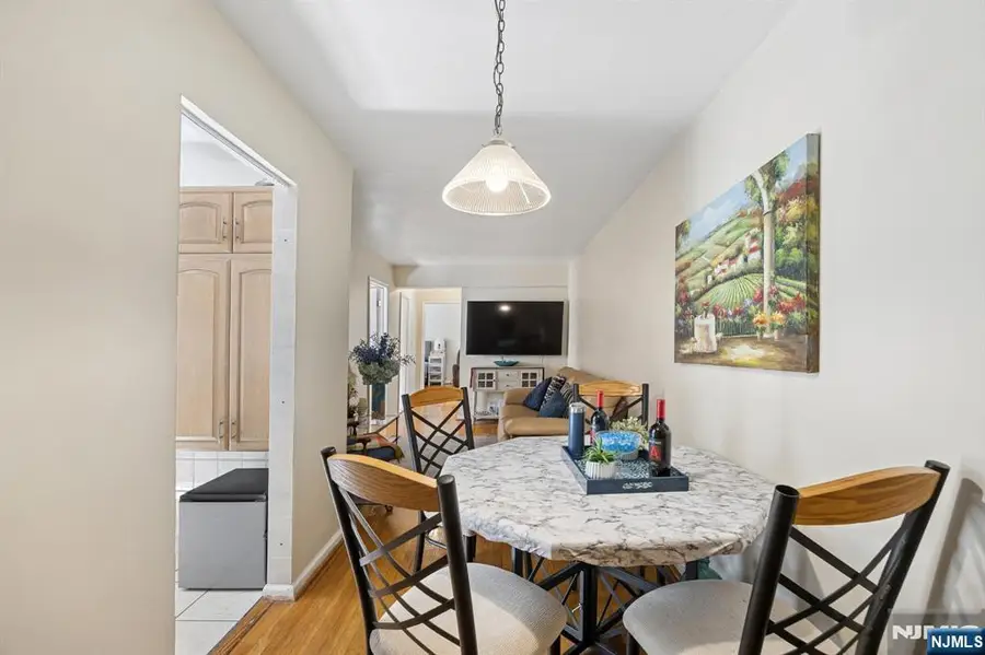 2215 N Central Road 4A, Fort Lee, NJ 07024 - #2