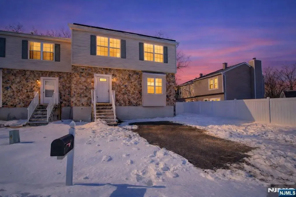 1 Kent Court, Lawrence, NJ 08648 - #1