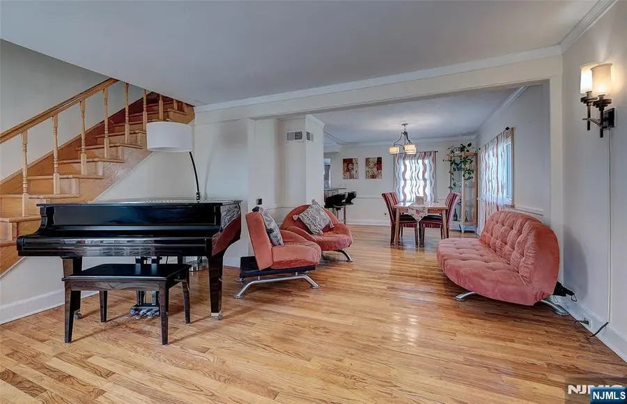 13 Hazel Avenue, Livingston, NJ 07039 - #3