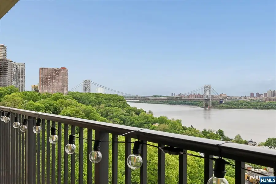 3 Horizon Road 821, Fort Lee, NJ 07024 - #2