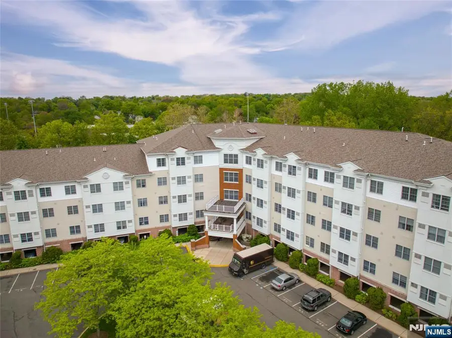 189 Forest 112, Paramus, NJ 07652 - #2