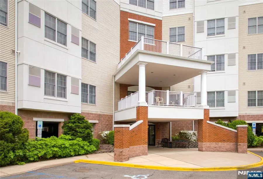 189 Forest 112, Paramus, NJ 07652 - #3