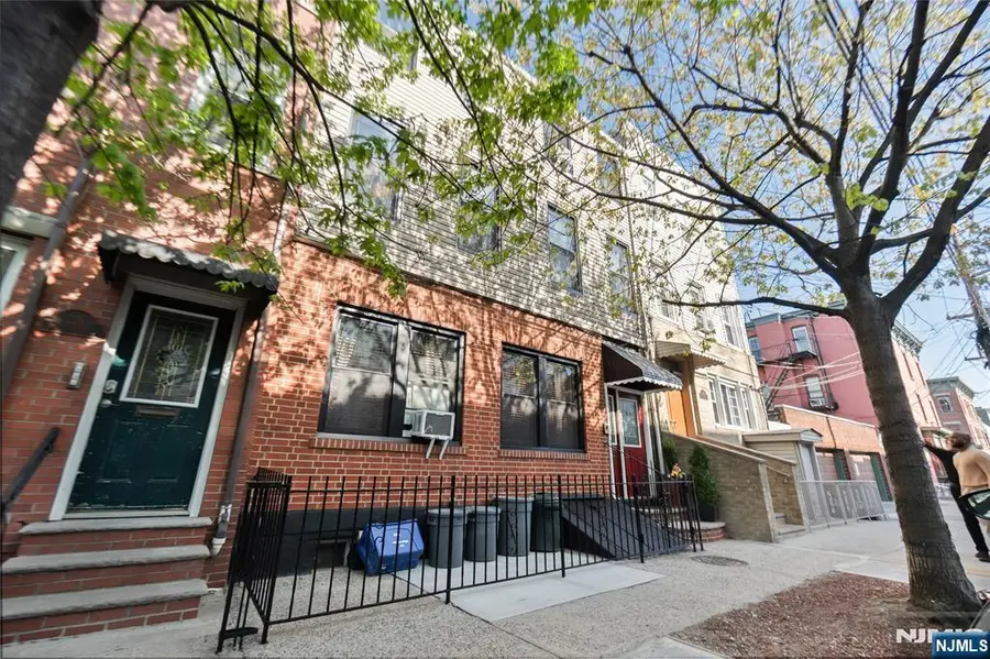 226 Brunswick Street, Jersey City, NJ 07302 - #3