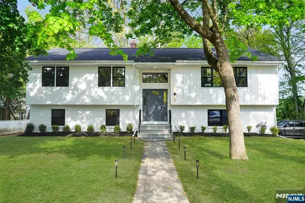 68 5th Street, Cresskill, NJ 07626