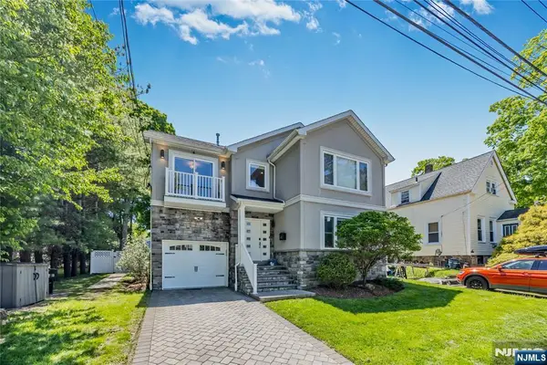 82 Monroe Avenue, Cresskill, NJ 07626