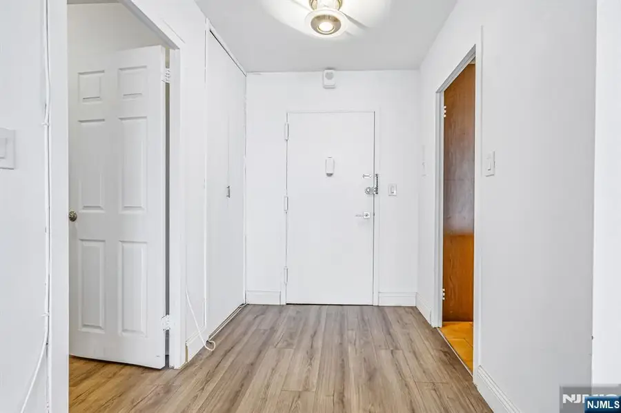 1203 River Road 9G, Edgewater, NJ 07020 - #3