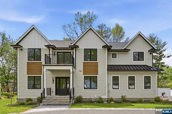 17 Arlington Drive, Livingston, NJ 07039