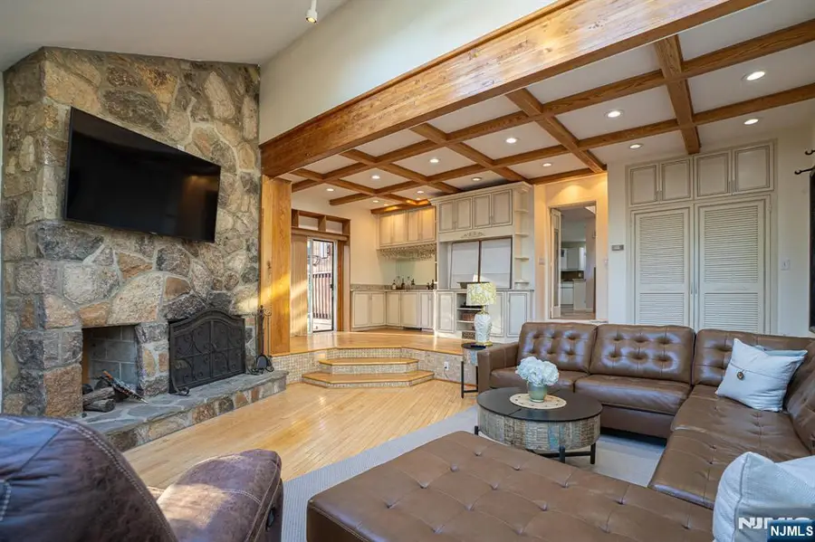 135 Ridge Road, Nutley, NJ 07110 - #3