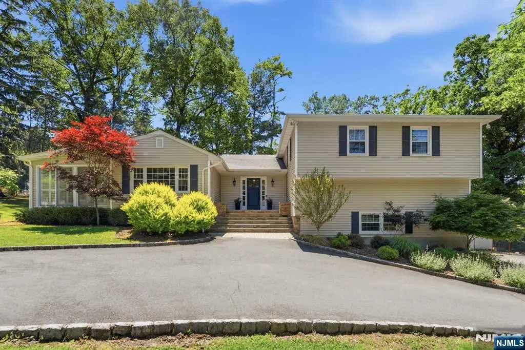 12 Wildwood Drive, North Caldwell, NJ 07006 - #1