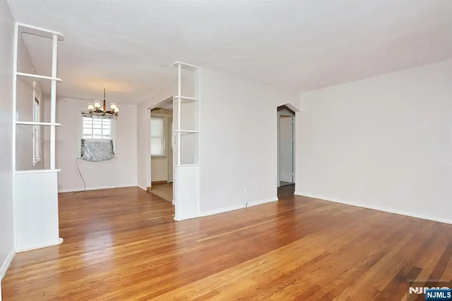 110 Canterbury Avenue, North Arlington, NJ 07031 - #3