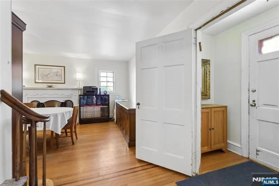 290 Winthrop Road, Teaneck, NJ 07666 - #3