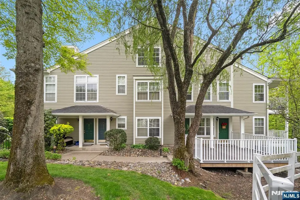 1014 Crown Court 1014, Mahwah, NJ 07430 - #1