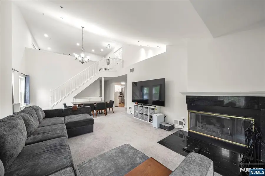 1014 Crown Court 1014, Mahwah, NJ 07430 - #3