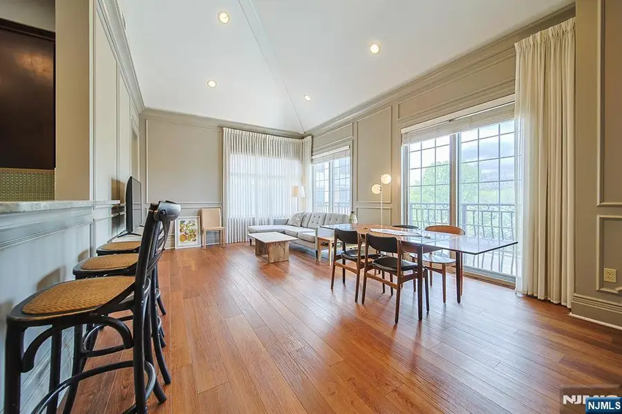 1302 The Plaza 1302, Tenafly, NJ 07670 - #3