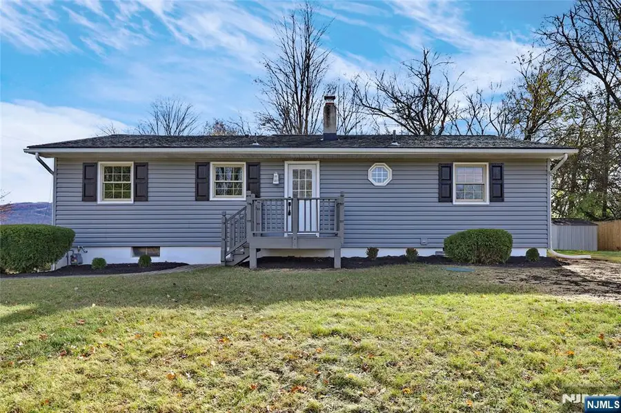 6 Van Buren Avenue, Vernon, NJ 07462 - #2