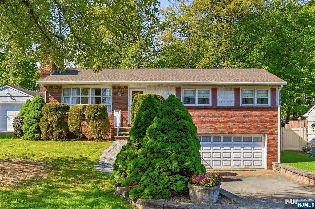90 McNomee Street, Oakland, NJ 07436 - #1
