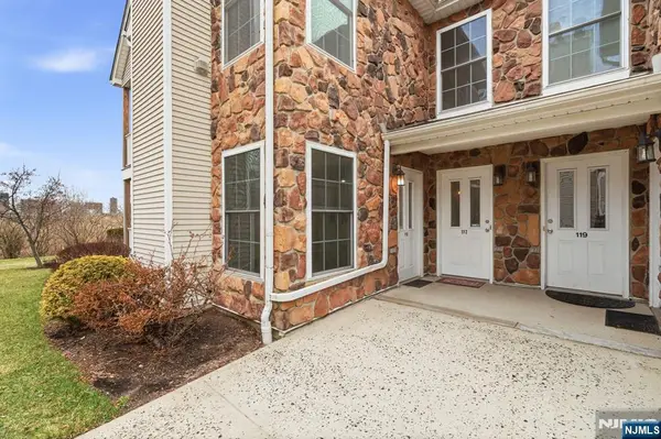 116 Chariot Court 116, Piscataway, NJ 08854