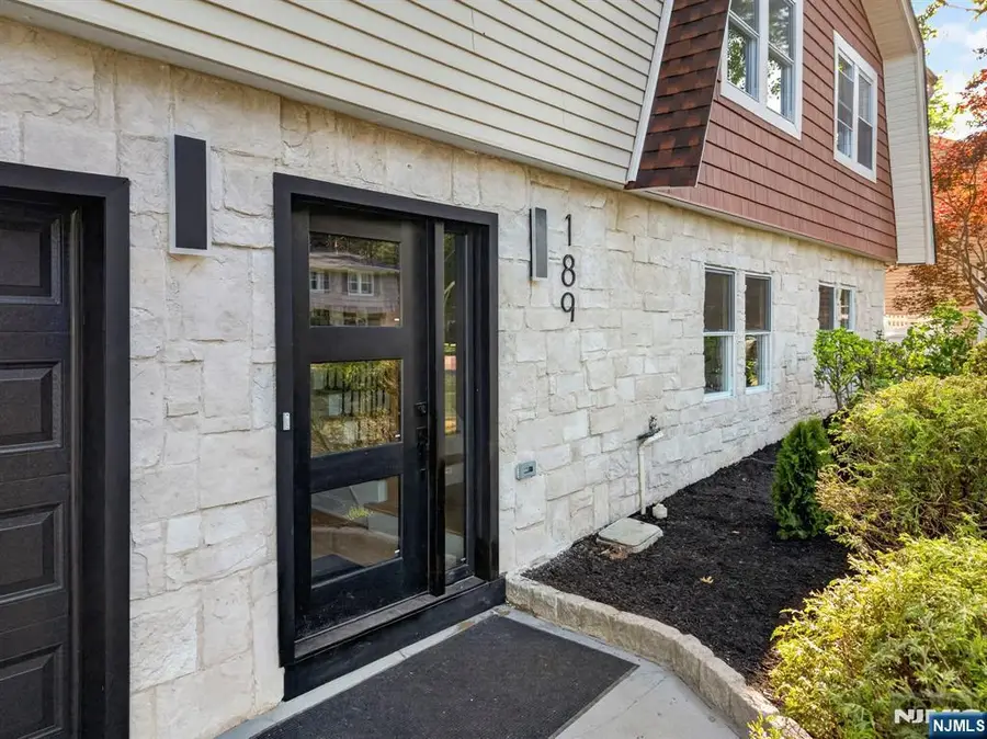 189 Woodland Avenue, Westwood, NJ 07675 - #3