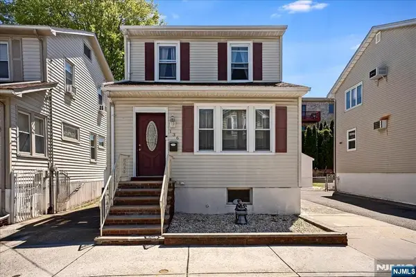 136 Cedar Street, Cliffside Park, NJ 07010