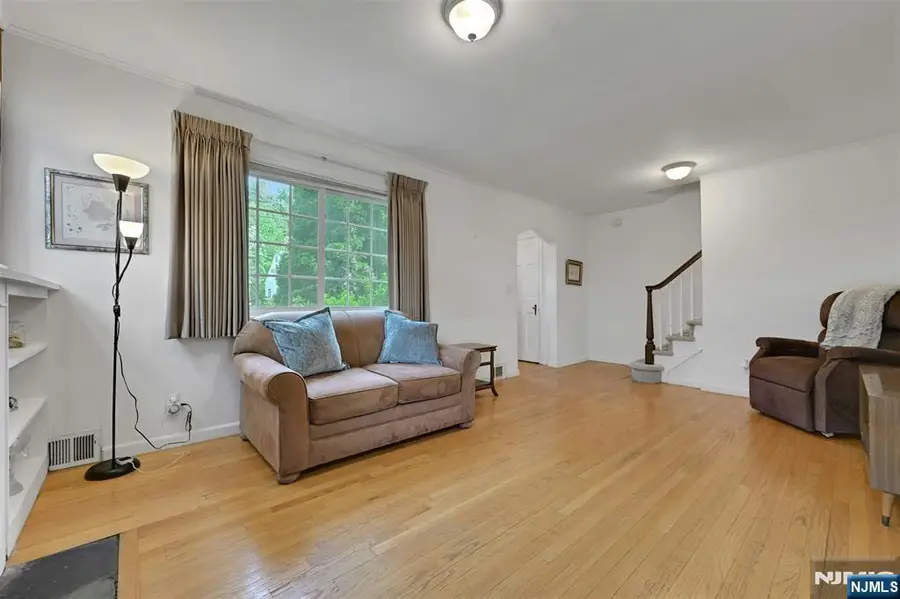 44 Golf Court, Teaneck, NJ 07666 - #3