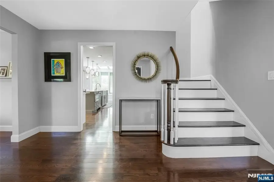 248 Wayfair Circle, Franklin Lakes, NJ 07417 - #2