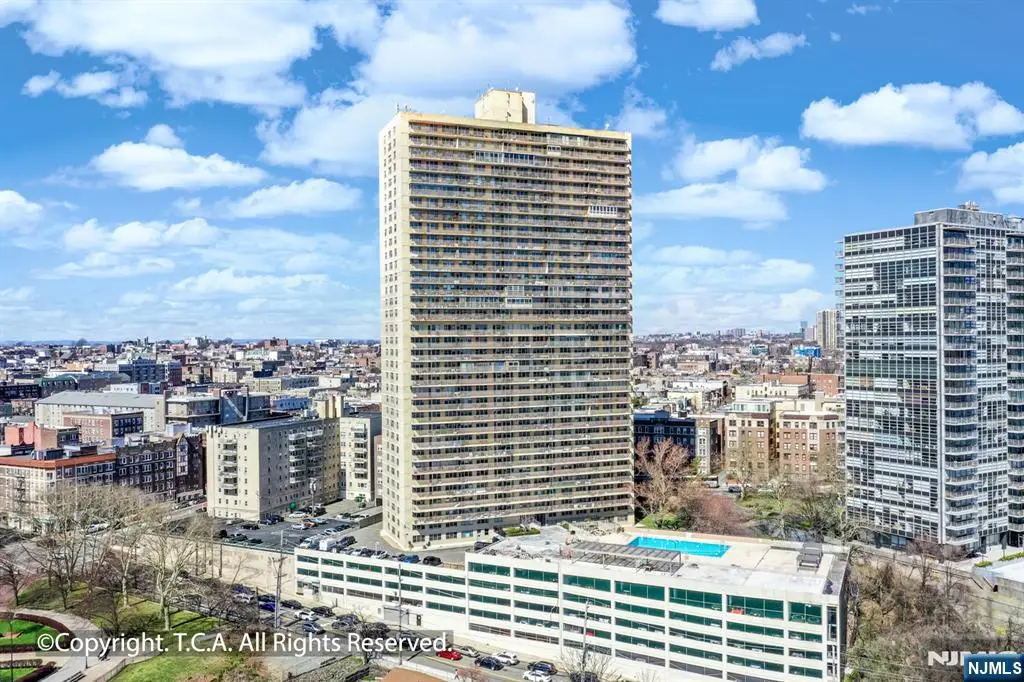 6040 Boulevard East 34J, West New York, NJ 07093 - #1