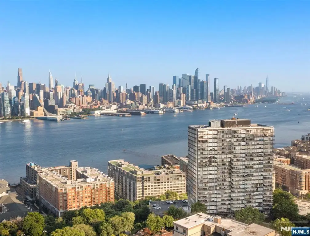 6050 Boulevard East 22GH, West New York, NJ 07093 - #1