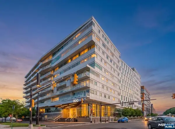 800 Ave At Port Imperial Boulevard 920, Weehawken, NJ 07086