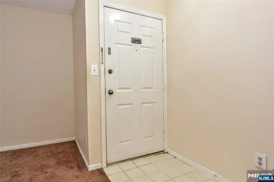 1804 Faulkner Court, Mahwah, NJ 07430 - #3