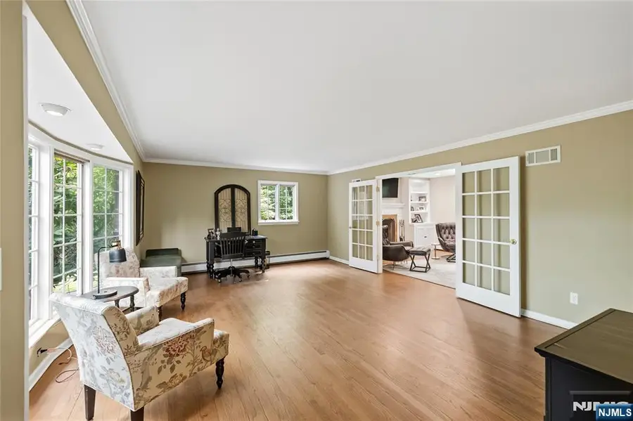 7 Ellsworth Terrace, Montvale, NJ 07645 - #3