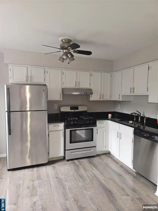 700 Schuyler Avenue D-13, Kearny, NJ 07032